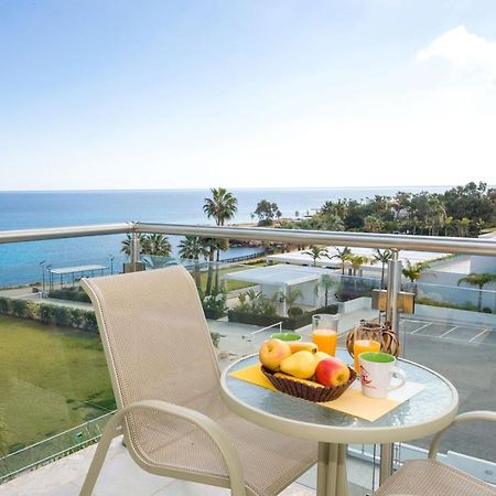 Laila - Coralli Beachfront Apartment Protaras Exterior foto