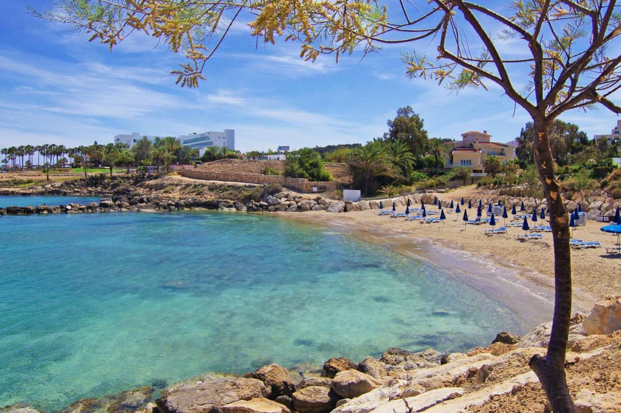 Laila - Coralli Beachfront Apartment Protaras Exterior foto