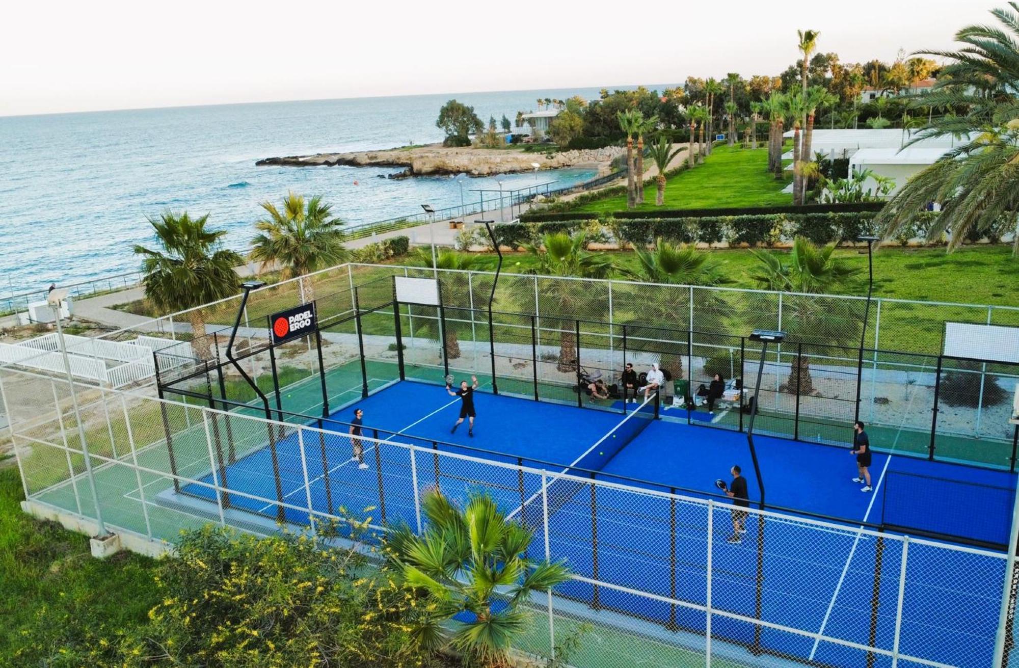 Laila - Coralli Beachfront Apartment Protaras Exterior foto